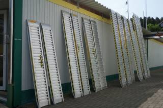 LOTUS ALU Auffahrrampen Verladerampen Minibagger 350cm - 4900 kg 